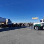 Agricultores toman instalaciones aduaneras de Ciudad Juárez, deteniendo el comercio fronterizo en protesta por la ley del agua