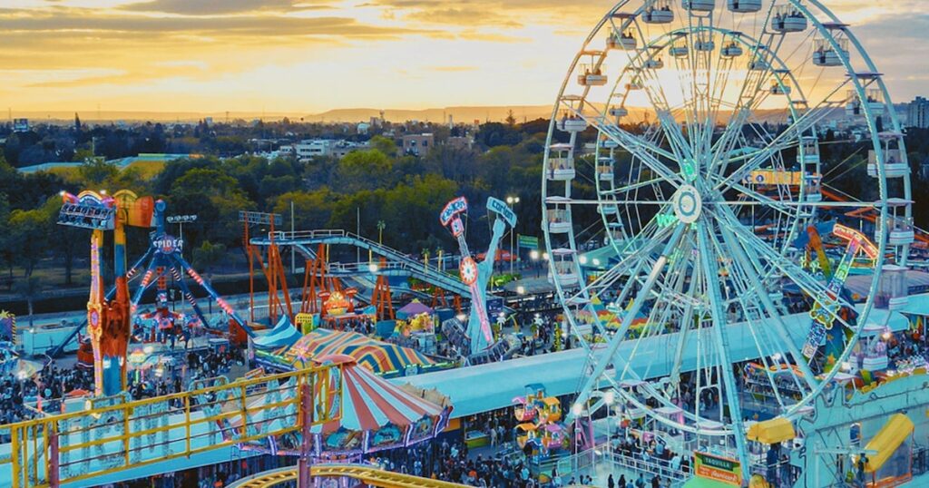 Artistas confirmados para el Palenque de la Feria de León 2026