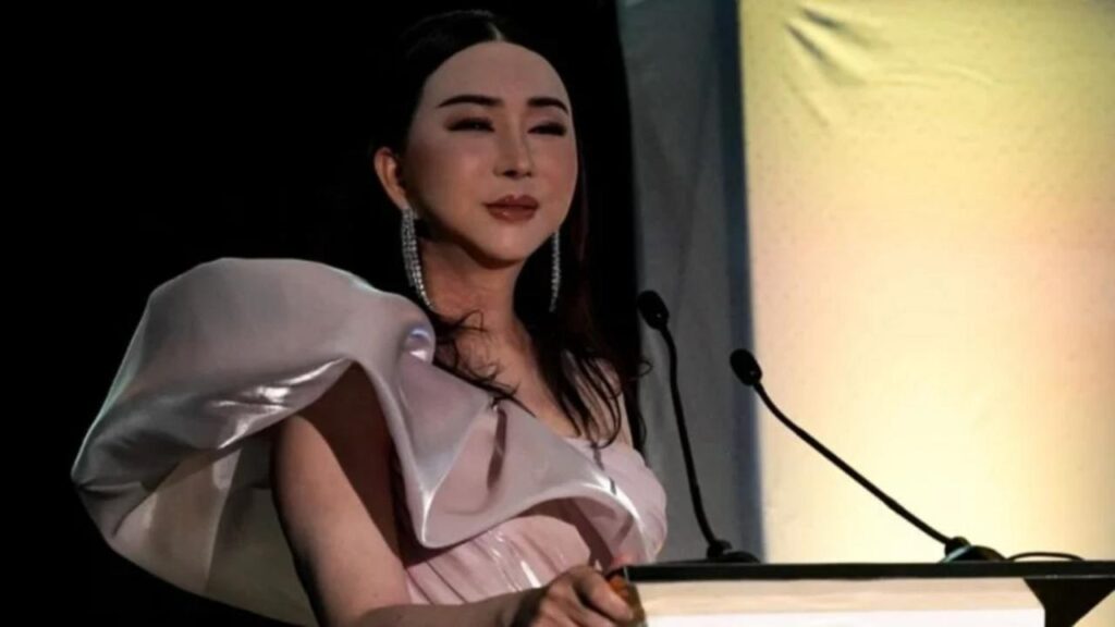 Buscan en Tailandia a copropietaria de Miss Universo por supuesto fraude