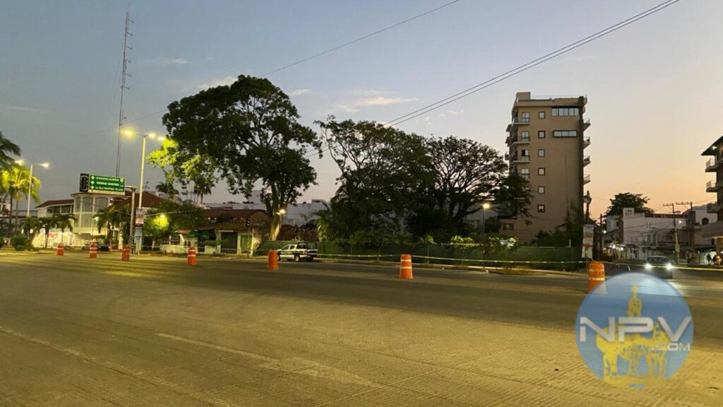 Caos vial en Plaza Las Glorias debido a falla en semáforos