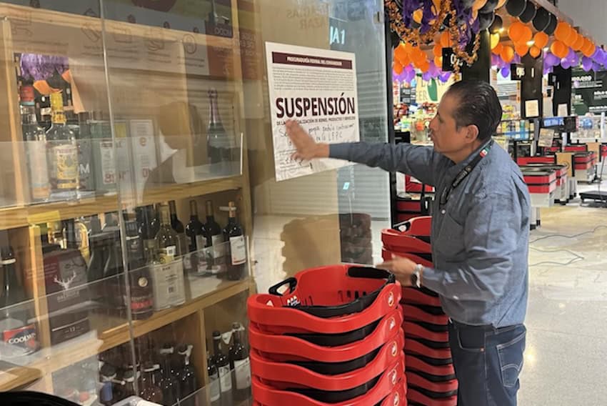 Cierre temporal de más de una docena de negocios en Tulum por aumento excesivo de precios