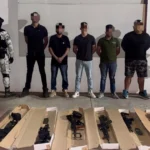 Cinco civiles armados detenidos en Stanza Toscana, Culiacán tras búsqueda de vehículo robado