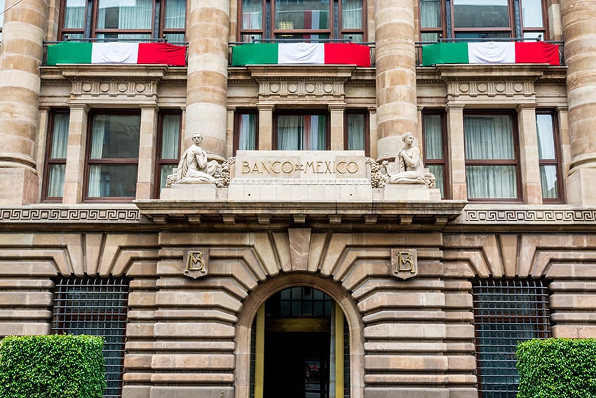 Inversionistas extranjeros han vendido $7 mil millones en bonos del gobierno mexicano este año