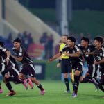 La selección masculina sub-17 de México no gana el trofeo de la Copa del Mundo, ¡pero sí hace nuevos amigos!