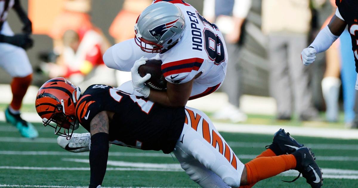 Los Patriotas extienden racha de victorias a 9, superando déficit inicial en triunfo de 26-20 sobre los Bengalíes