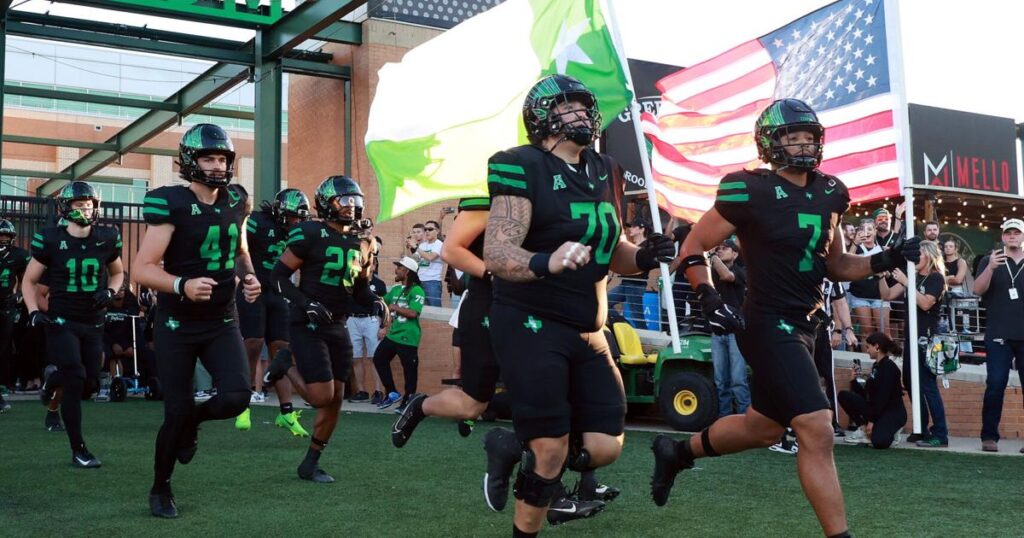 No. 22 North Texas pone fin a la racha seca de clasificación más larga de la FBS y vuelve a mezclarse en el CFP.