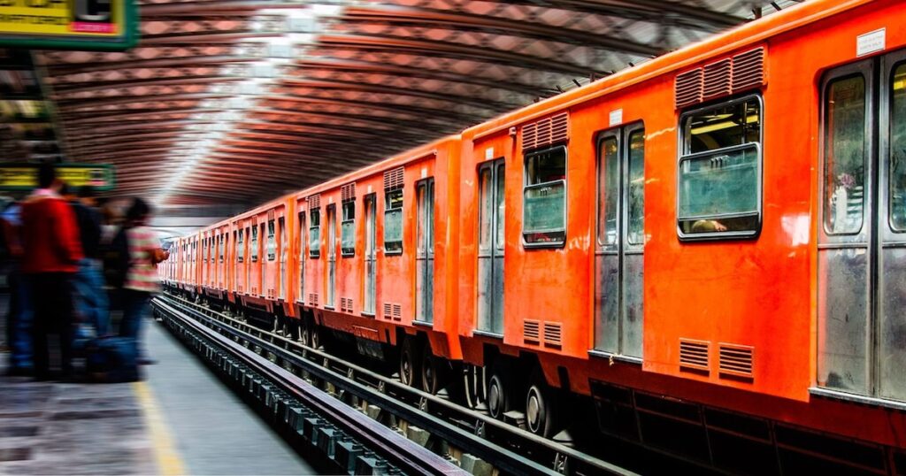 Normalización del tráfico en la Línea 2 del Metro CDMX y Metrobús el 28 de noviembre