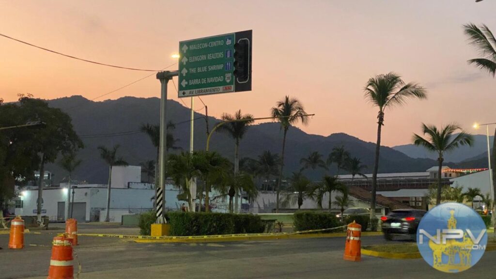 Problema en semáforos dificulta acceso al libramiento Luis Donaldo Colosio en Puerto Vallarta