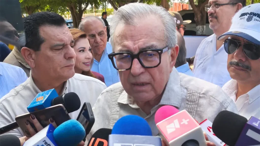 Rocha Moya solicita calma a los productores: "no cierren los puestos, esperen un poquito más"