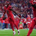 Texanos logran 8 capturas y Calen Bullock provoca 3 pérdidas de balón en la victoria 23-19 de Houston sobre Bills