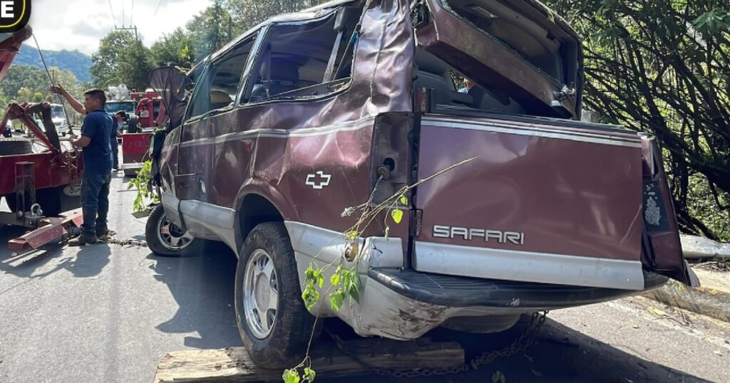Trágicos choques en carreteras de Edomex y Michoacán: cinco fallecidos y 35 heridos