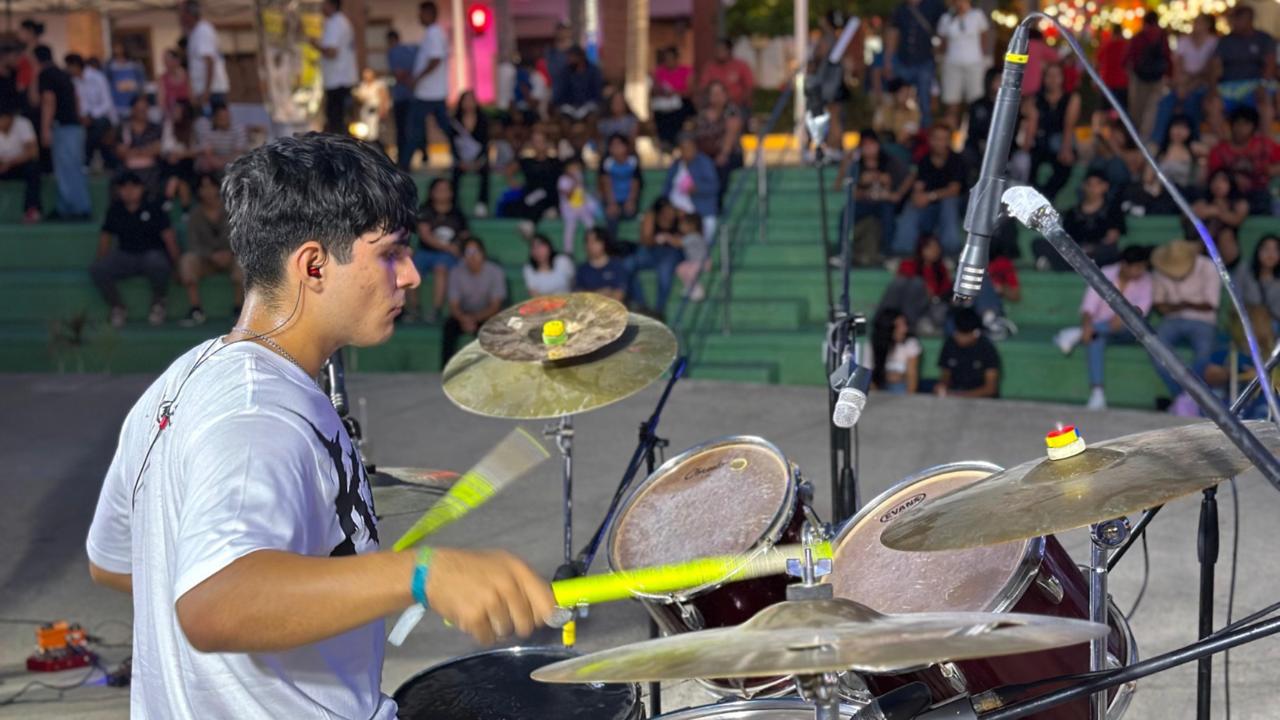 Triunfo de la juventud: El Festival Tukin desborda los Arcos del Malecón