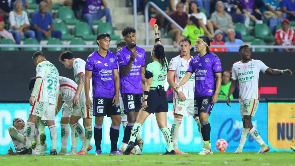 ¡México toma medidas contra la violencia de género! Katia Itzel denuncia mensajes de odio que ha recibido