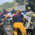 Accidente en San Quintín deja dos heridos