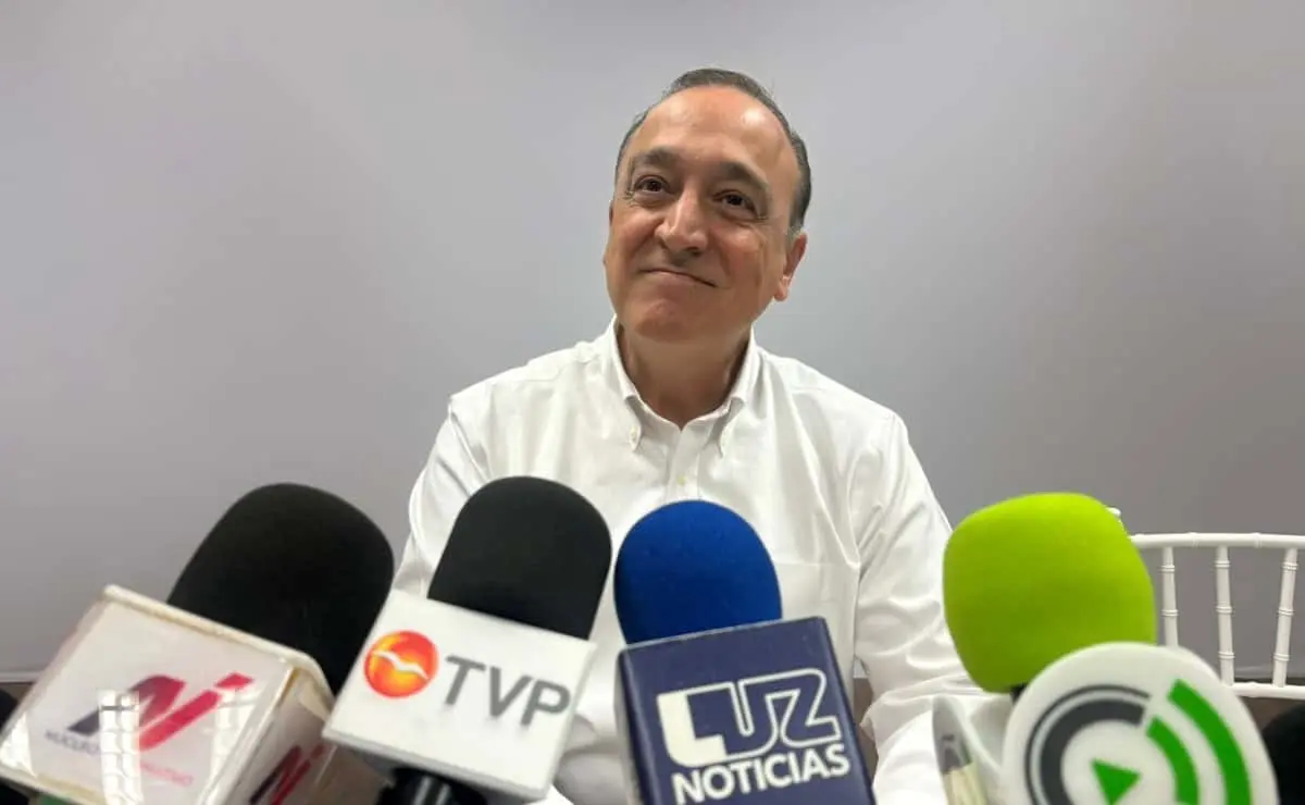 Antonio Menéndez invita a disfrutar una Navidad de unión, paz y armonía en familia