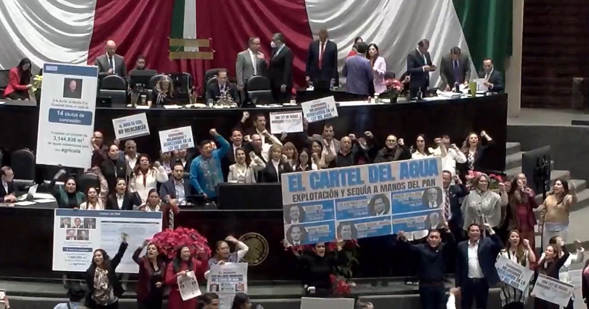 Aprobación en lo general de la Ley de Aguas por Diputados: Morena señala a miembros del PAN de pertenecer al "Cártel del Agua" l Transmisión en directo
