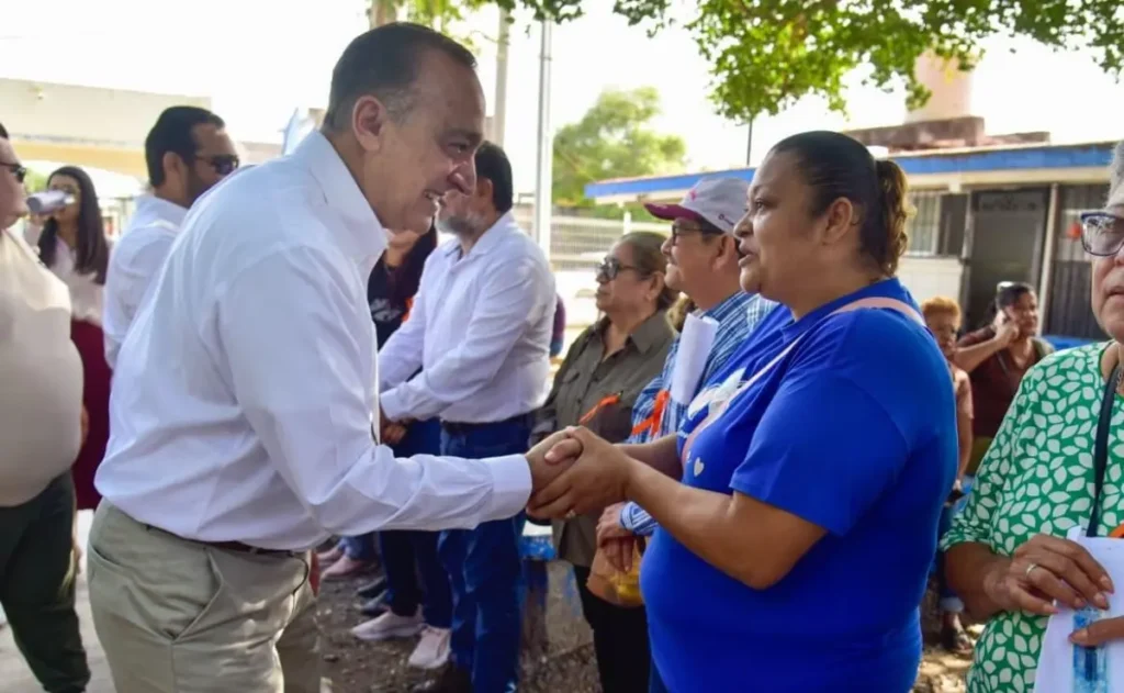 Beneficios de la Caravana del Bienestar llegan a la comunidad de Rosendo G. Castro en Los Mochis