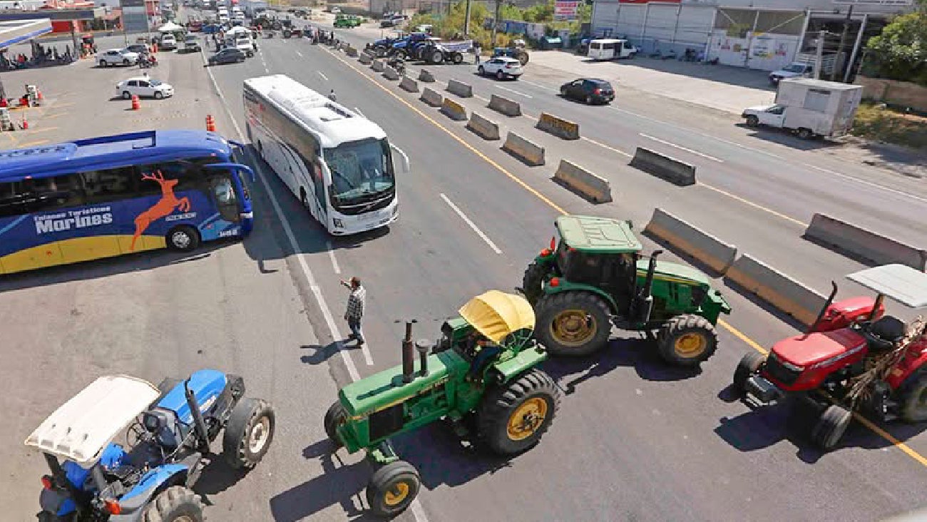 Campesinos y transportistas amenazan con bloqueos en México durante Navidad y Año Nuevo: “Vamos con fuerza”