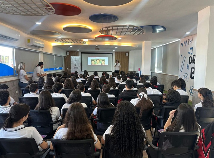 Capacitación de 40,000 personas en 2025 para asegurar los derechos de niños y adolescentes