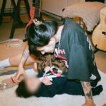 Cazzu comparte secretos de la crianza de Inti y confirma que su hija no escucha la música de Nodal