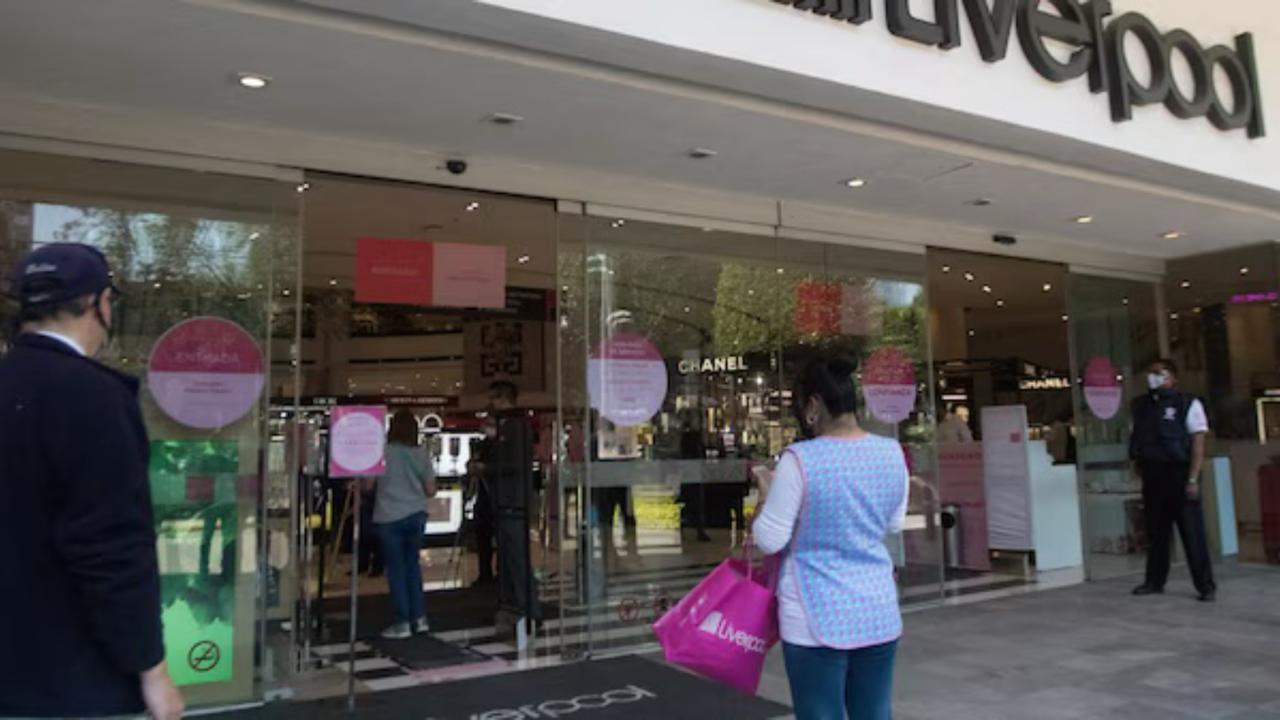 Comienzan las rebajas de fin de año en Liverpool y El Palacio de Hierro