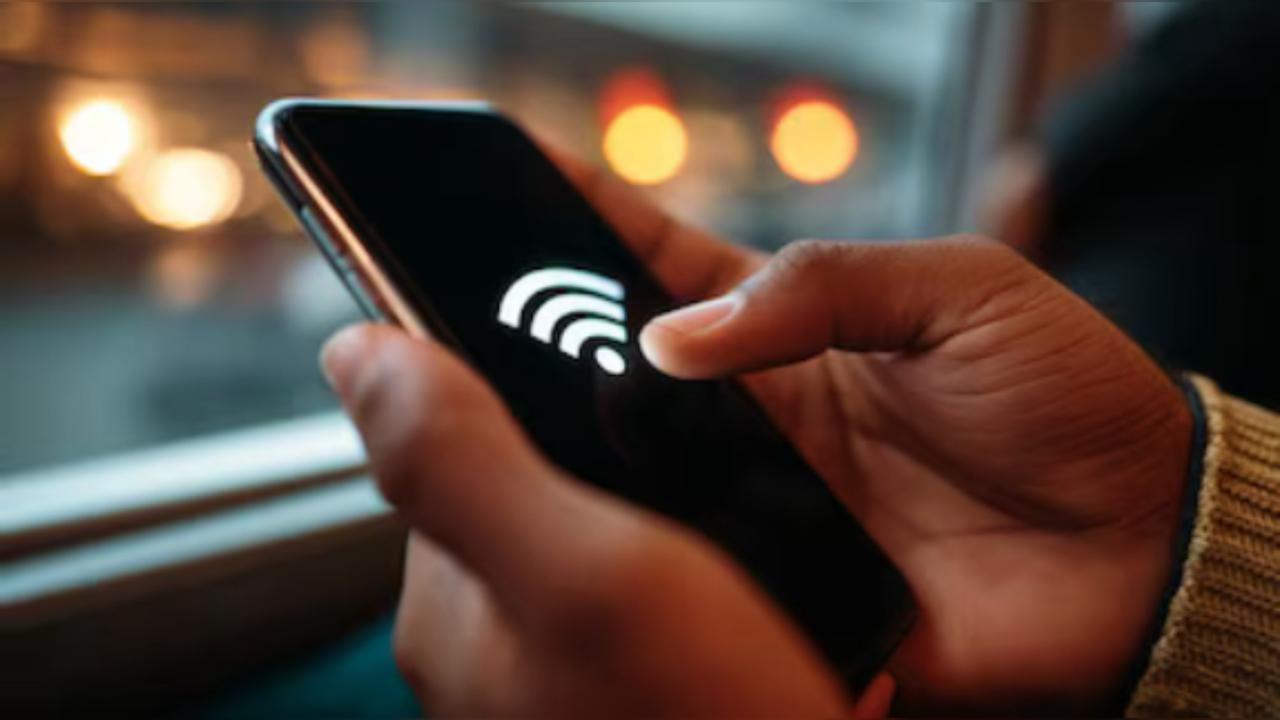 Conecta tu móvil al WiFi de forma rápida y segura: método con QR y biometría