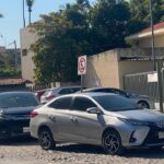 Desafían las normas y estacionan en áreas restringidas en Palmar de Aramara