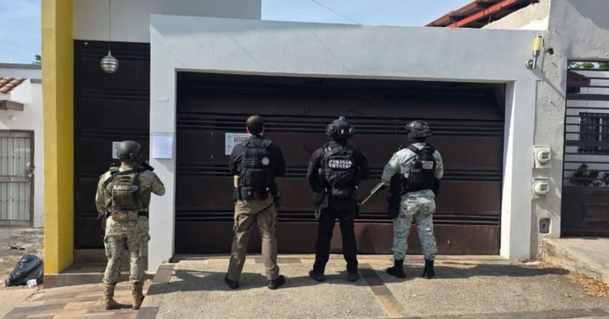 Descubren un almacén de armas en una casa en Los Ángeles, Culiacán: más de 30 explosivos hallados