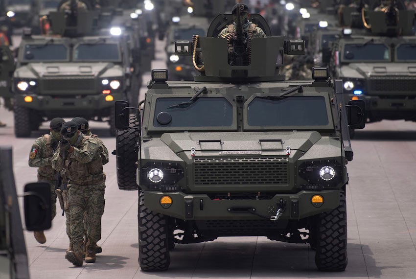 Despliegue del Ejército Mexicano: 720 soldados y vehículos blindados protegen la industria del aguacate en Michoacán