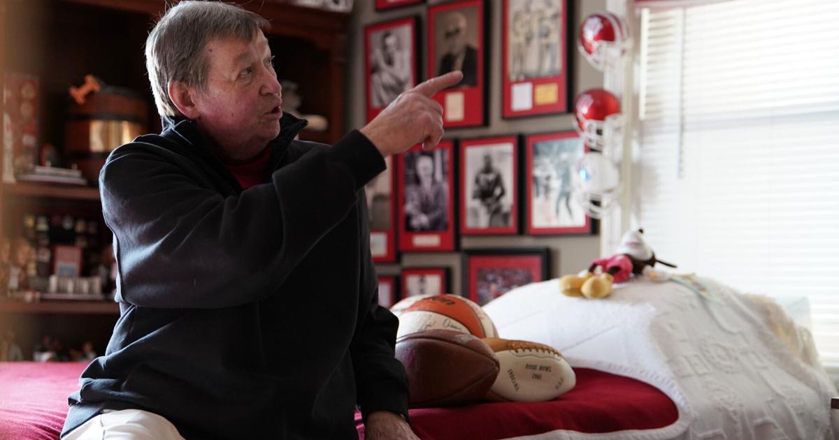 El ascenso del fútbol americano de Indiana a contendiente por el título nacional recompensa a los aficionados que soportaron décadas de derrotas