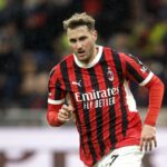 El representante de Santiago Giménez aclara su futuro ante rumores sobre su llegada a la Liga MX