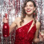 El significado de vestirse de rojo, verde o dorado en Navidad, según la psicología en México