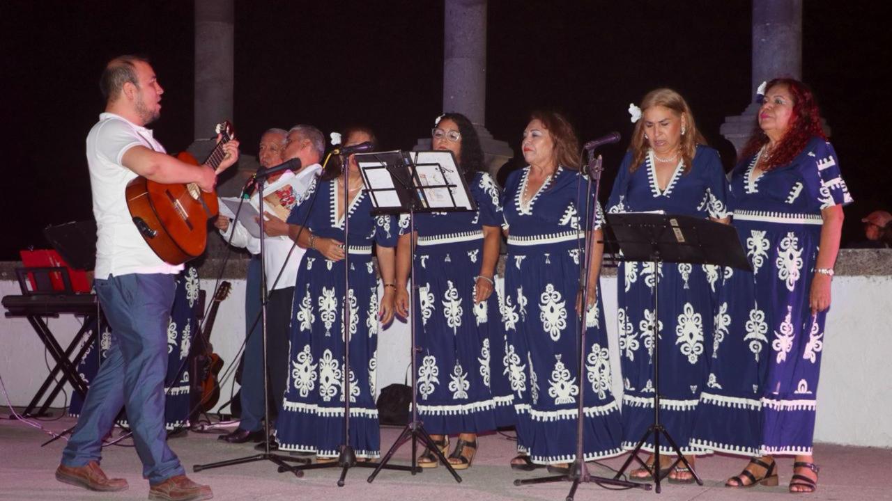 Evento de clausura de los programas educativos 2025 en los Arcos del Malecón