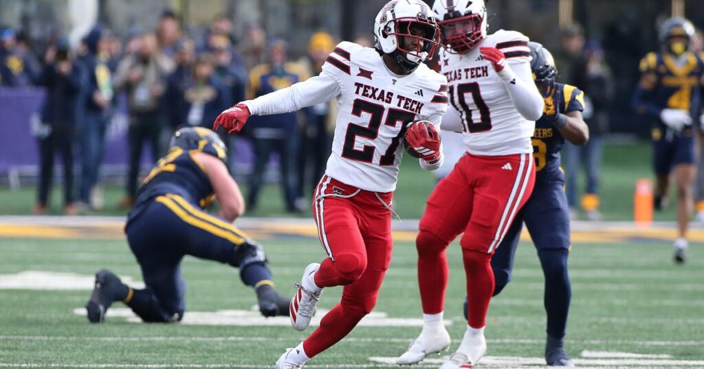 Georgia sube al puesto No. 3 detrás de Ohio State e Indiana en el Top 25 mientras que Oregon y Texas Tech también avanzan