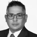 Hallan muerto a juez de distrito en Chihuahua: comienza investigación oficial