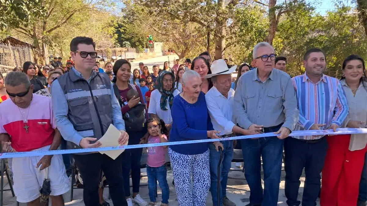 Inauguración de obras de pavimentación y alumbrado público en Badiraguato por Rocha Moya