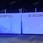 Intrusión Nocturna: Tensión en la Zona Naval tras el Derrumbe del Portón