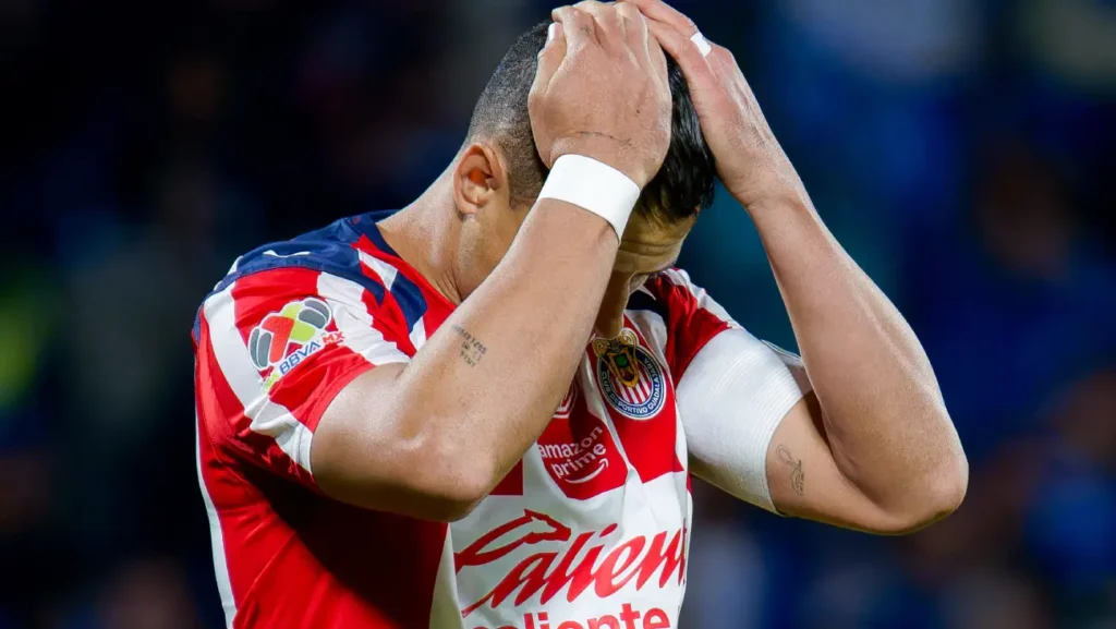 Jair Pereira defiende a Chicharito Hernández: "No es el culpable"
La defensa de Jair Pereira a Chicharito Hernández: "No es el responsable"