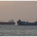 La Armada de Venezuela protege barcos ante la amenaza de bloqueo de Trump