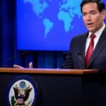 La Unión Europea amenaza con represalias por el veto de Estados Unidos a activistas