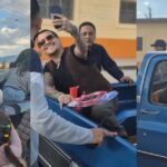 La familia Aguilar y Christian Nodal sorprenden a niños con regalos navideños, ¡pero las críticas no se hacen esperar en redes sociales!