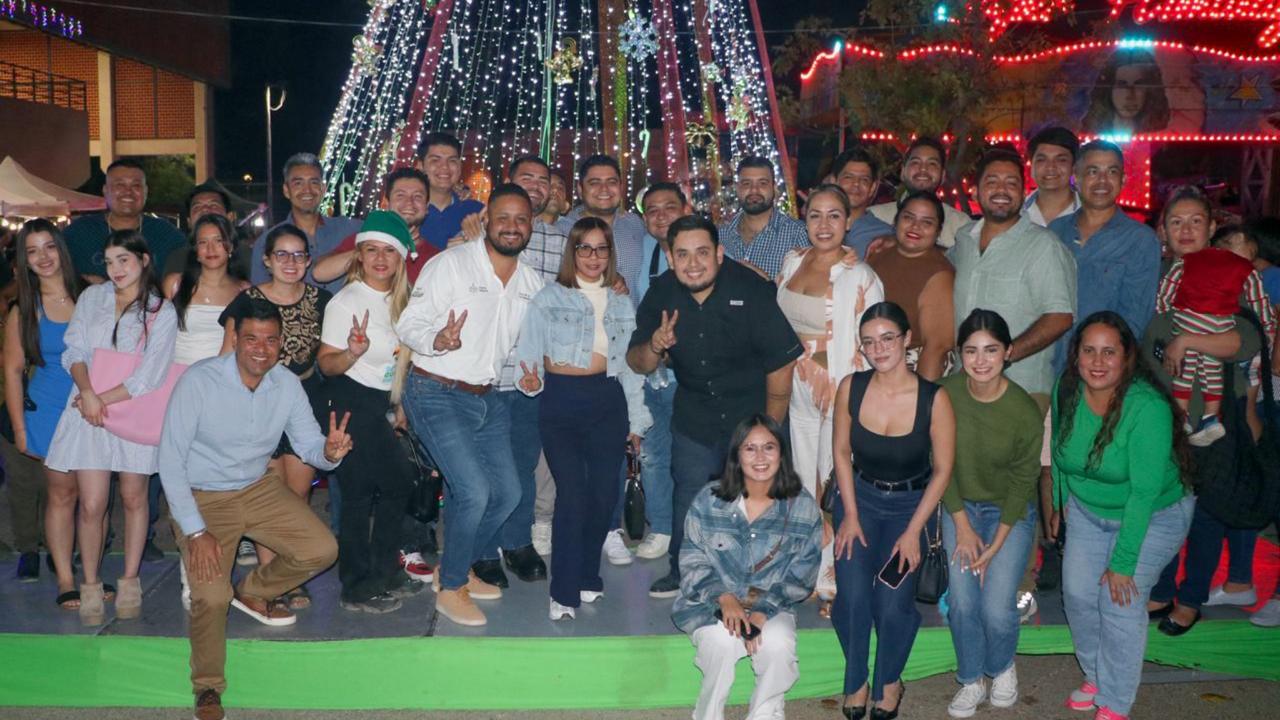 La magia renace: La Lija se ilumina esta Navidad con la apertura de la villa navideña municipal