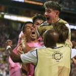 Luis Suárez continuará su carrera en Inter Miami al renovar contrato hasta 2026.