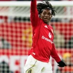 Manchester United vence a Tigres con golazo de Javier Hernández