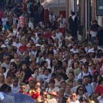 Marejada de devotos en la peregrinación de los Afortunados en Puerto Vallarta