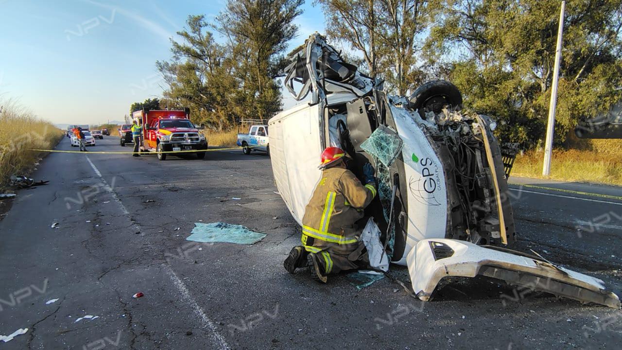 Nueve heridos en impactante choque en La Barca