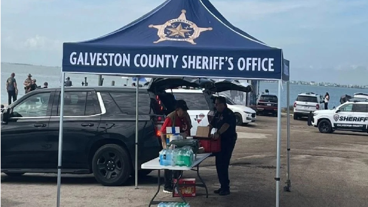 Padre de niño fallecido en accidente naval recibe visa humanitaria para viajar a Estados Unidos.