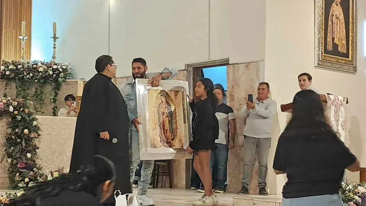 Pancho Barraza entona las mañanitas a la Virgen de Guadalupe en Juan José Ríos