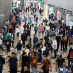 Pasajeros con destino a Cancún viven angustia en avión del AICM tras piloto encerrarse en cabina