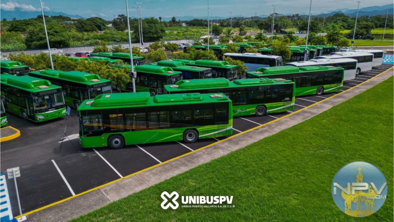 Planifican la entrega de 31 camiones en Puerto Vallarta